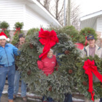 bill-et-al-w_wreaths